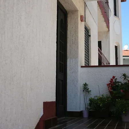 Apartments Nea